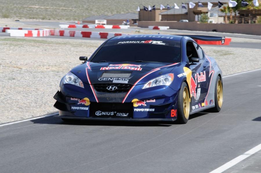  Hyundai Genesis Coupe 2010 года  (фото 120 из 300)